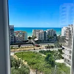 Belvista Seaview Апартаменты *